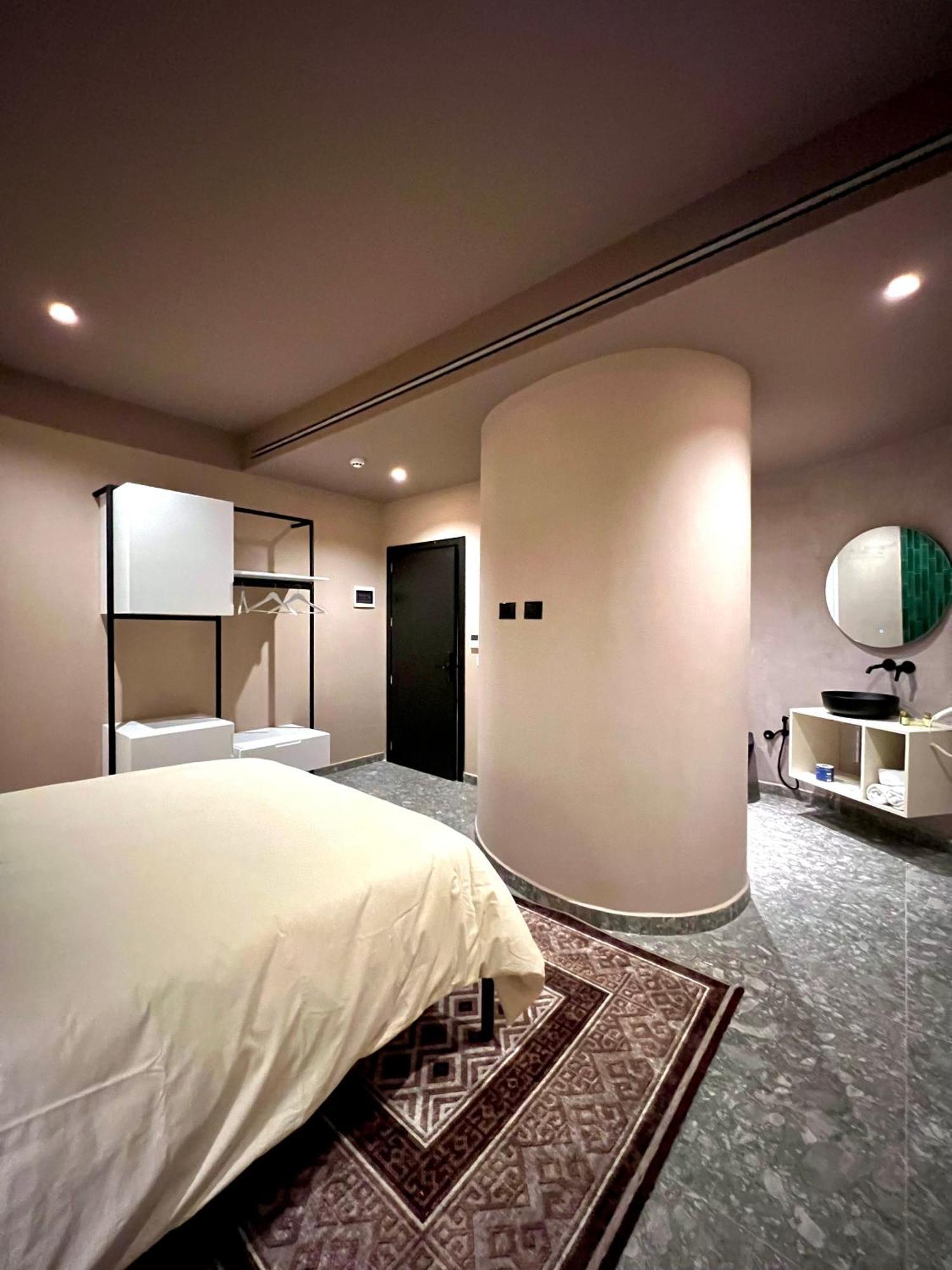 Rex Hotel Boutique Tiranë Ngoại thất bức ảnh