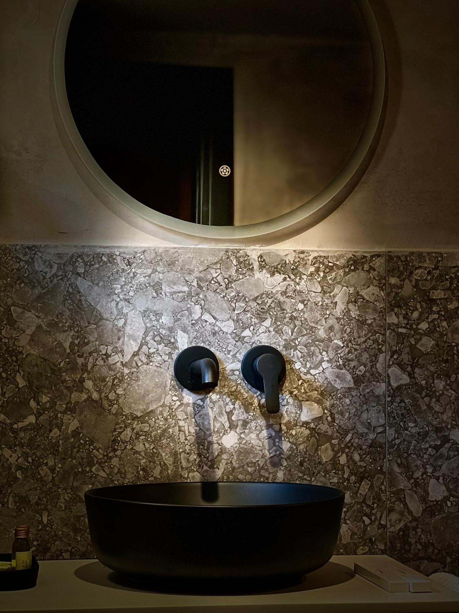 Rex Hotel Boutique Tiranë Ngoại thất bức ảnh