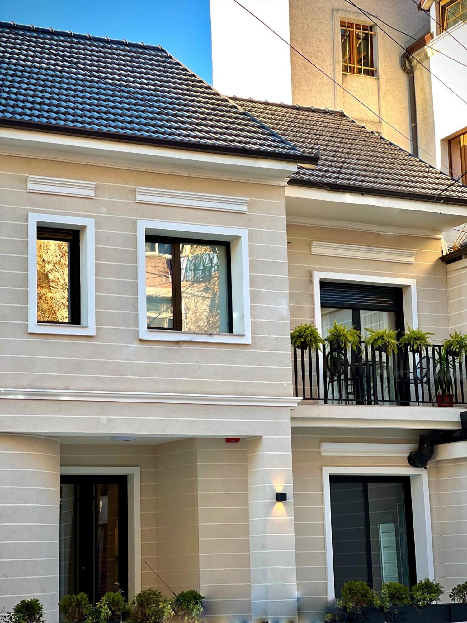 Rex Hotel Boutique Tiranë Ngoại thất bức ảnh