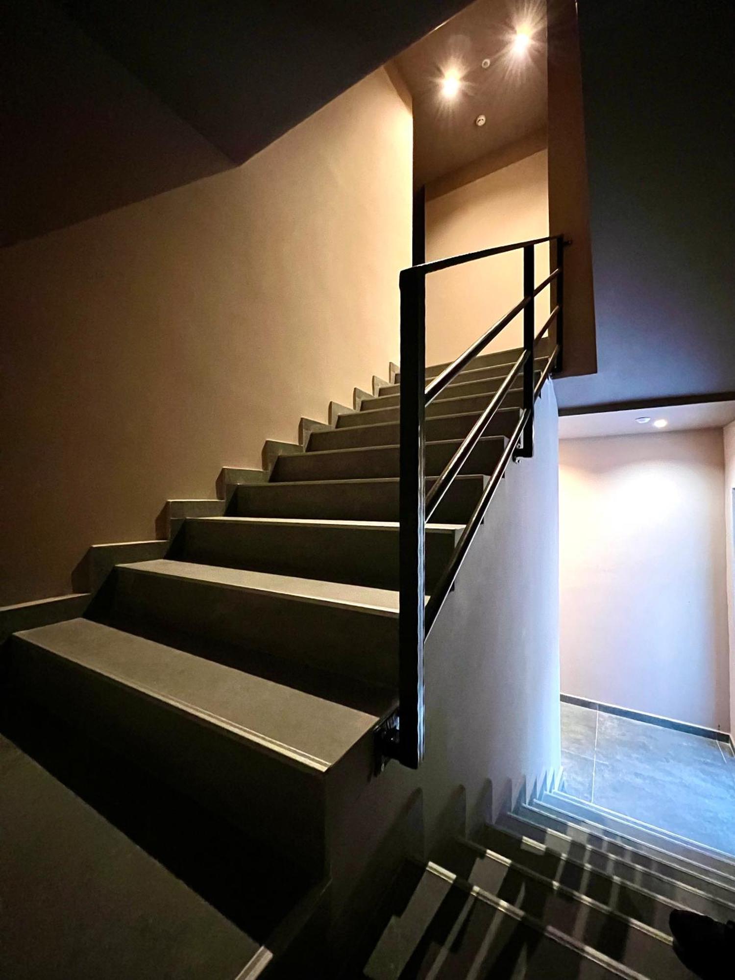 Rex Hotel Boutique Tiranë Ngoại thất bức ảnh